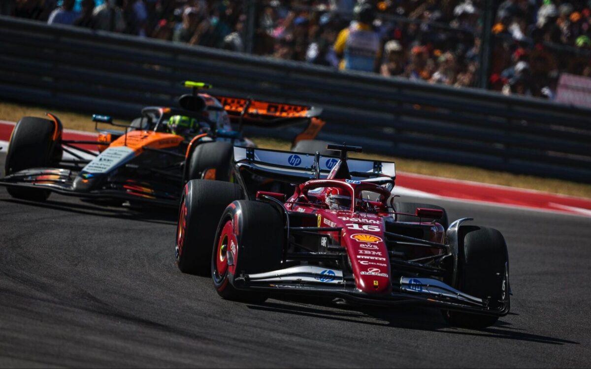 Charles Leclerc pred Landom Norrisom