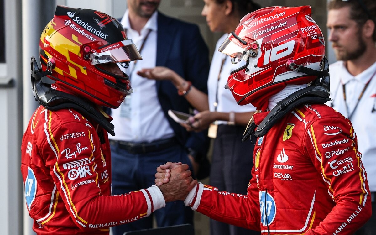 Charles Leclerc a Carlos Sainz