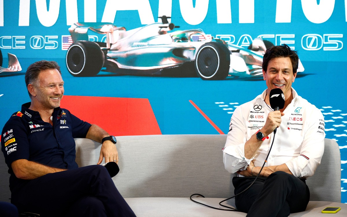 Christian Horner a Toto Wolff