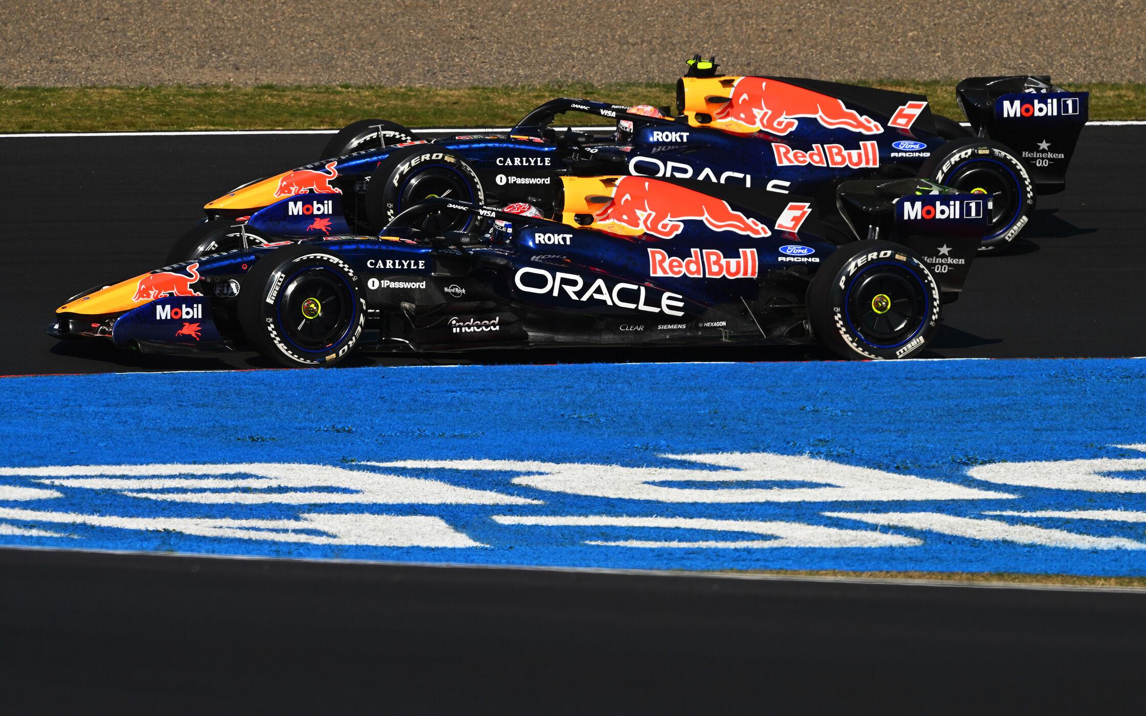 Max Verstappen a Isack Hadjar